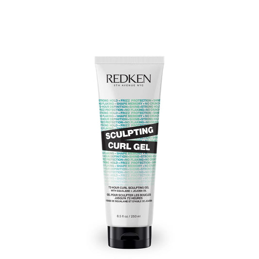 SCULPTING CURL GEL
Sculpt, style and define curls with this non-sticky, crunch-free curl gel.